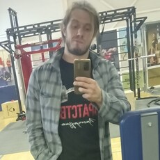 Валера, 32, Кубинка