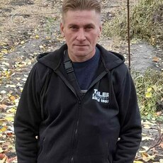 Руслан, 45, Псков
