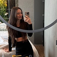 Лилия, 26, Барнаул