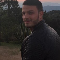 Афанасий, 22, Топки