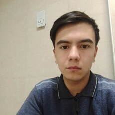 Даниил, 23, Тында