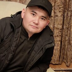 Артём, 33, Дзержинск (ДНР)