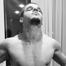 Назар, 26, Ясиноватая