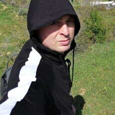 Эдик, 43, Слободской