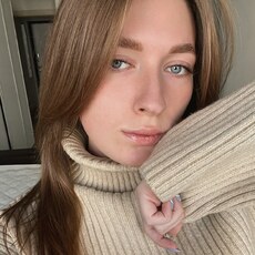 Анастасия, 23, Полевской