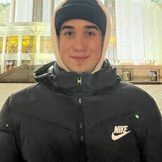 Анатолий, 21, Киржач
