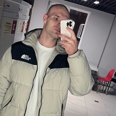 Артём, 26, Светлоград