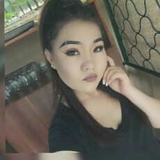 Елена, 26, Мурино