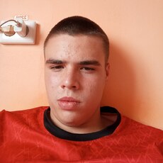 Владлен, 19, Нарьян-Мар