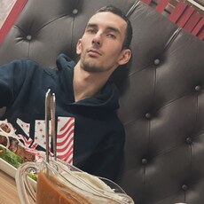 Исаак, 25, Кологрив