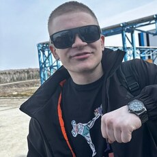Эрик, 21, Кудрово