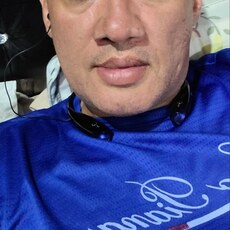 Лёва, 44, Киренск