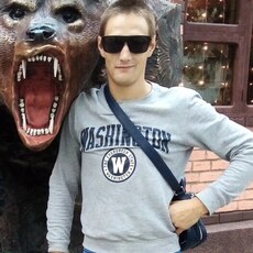 Никон, 28, Суворов