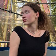 Есения, 21, Волгоград