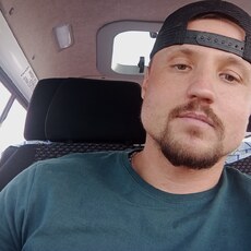 Глеб, 31, Липки