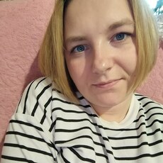 Алёна, 28, Заозёрный