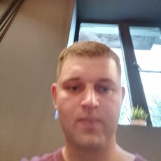 Даниил, 32, Братск