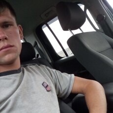 Слава, 24, Горбатов