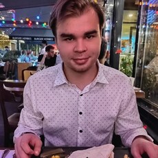 Богдан, 24, Новый Уренгой
