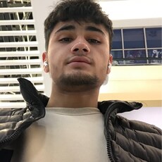 Кузьма, 20, Зарайск