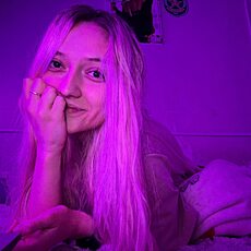 Зоя, 22, Омск