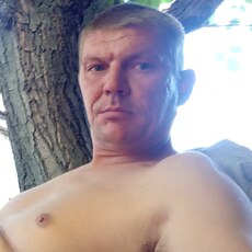 Максим, 45, Невьянск