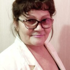 Фаина, 65, Омск