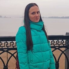Зина, 25, Новомосковск