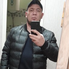 Тимур, 31, Гурьевск (Кемеровская область)