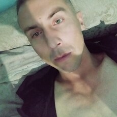 Максим, 31, Вятские Поляны