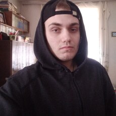 Олег, 20, Судак