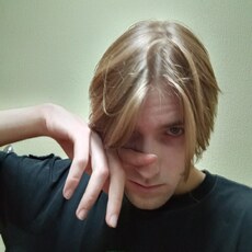 Коля, 23, Рубежное