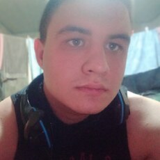 Давидик, 20, Саки