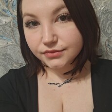 Нора, 21, Кировское