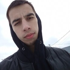 Олег, 25, Бавлы