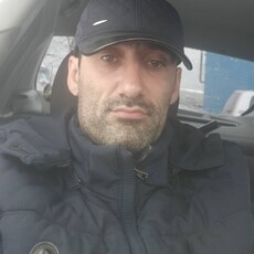 Данила, 40, Угледар