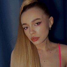 Валентина, 25, Свирск