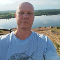 Ден, 54, Каргат