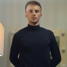 Радомир, 26, Пикалёво