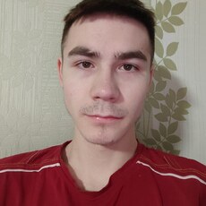 Александр, 22, Гурьевск (Калининградская область)