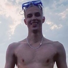 Арсений, 26, Ясногорск