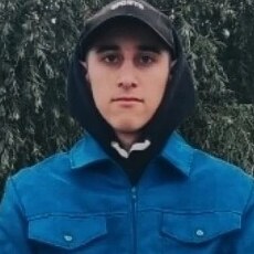 Миша, 20, Касли