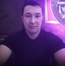Руслан, 30, Болгар
