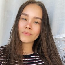 Нина, 25, Стаханов