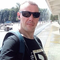 Лёня, 36, Пустошка