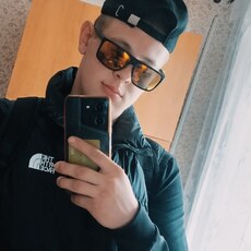 Мотя, 19, Невьянск