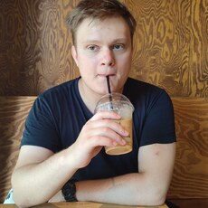 Святослав, 21, Енакиево