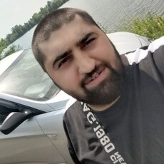 Виталий, 32, Озёрск (Челябинская область)