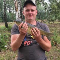 Юлиан, 40, Новоульяновск