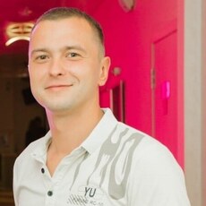 Рома, 31, Дальнегорск